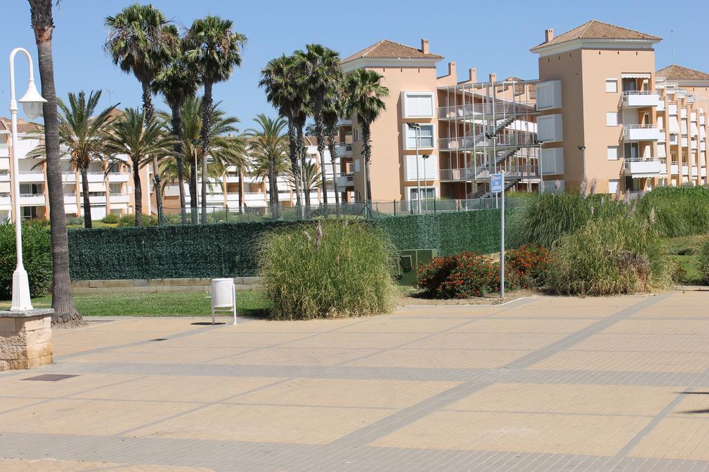Atico En Las Americas Islantilla Primera Linea De Playa Luaran gambar